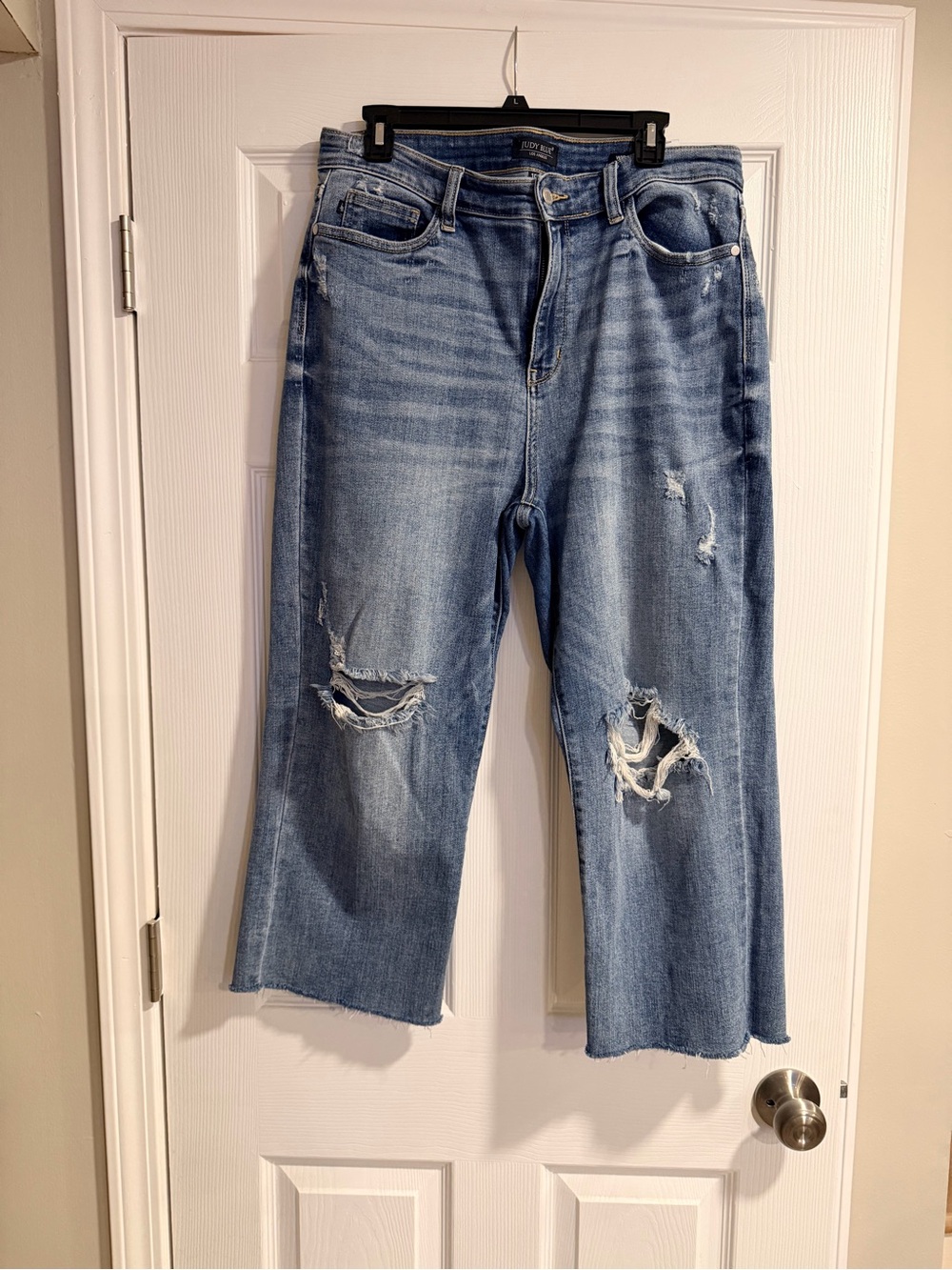 Judy Blue About Last Night Wide Leg Distressed Crop Jeans 15/32